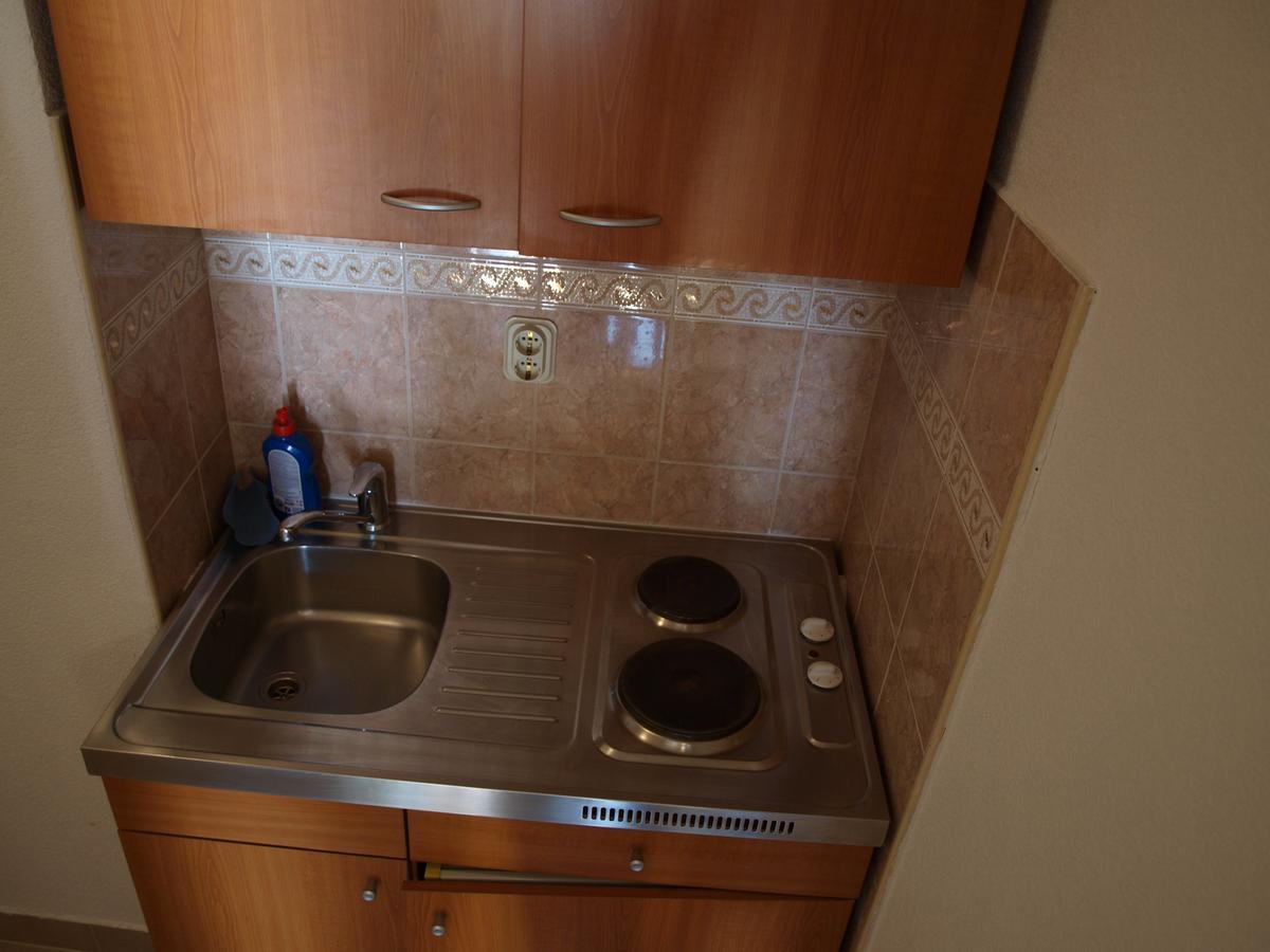 Apartments Nadia Игране Экстерьер фото