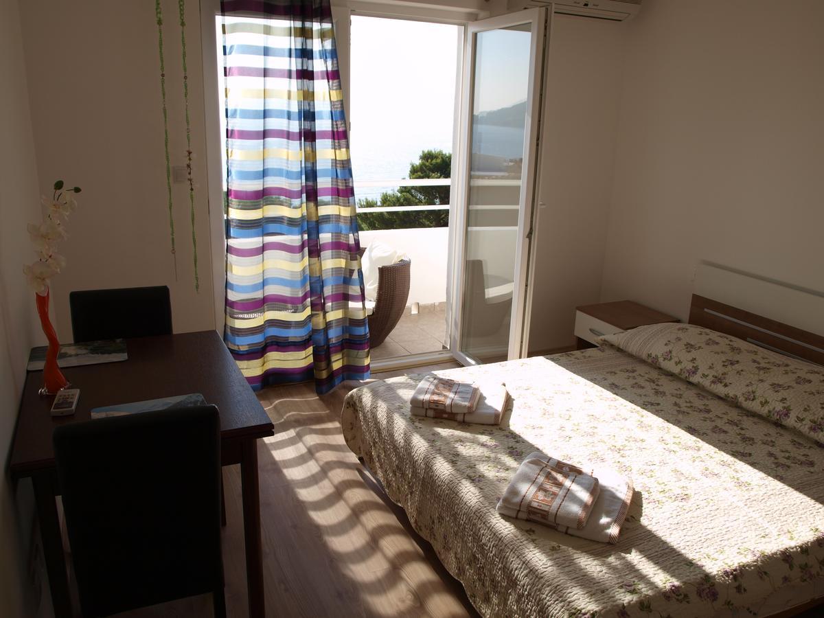Apartments Nadia Игране Экстерьер фото